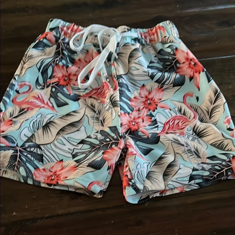 NWOT Floral Tropical Print Swim Shorts
